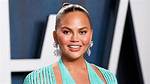 Chrissy Teigen Shares First Pic After Removing Her Breast Implants – Hollywood Life