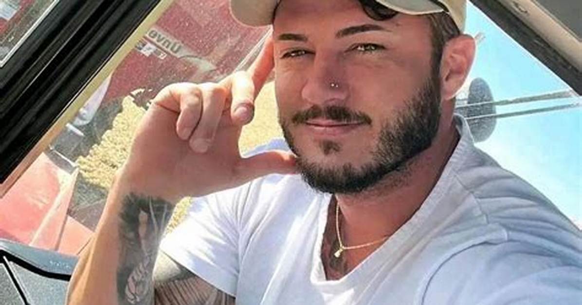 Clint Wright Bio, Wiki, Age, Wife, Real World, Songs, Net Worth and Body Measurements