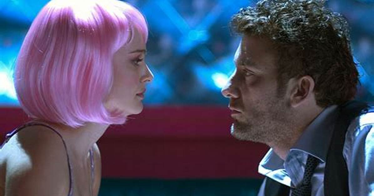 ‘Closer Than Ever’ – Hollywood Life