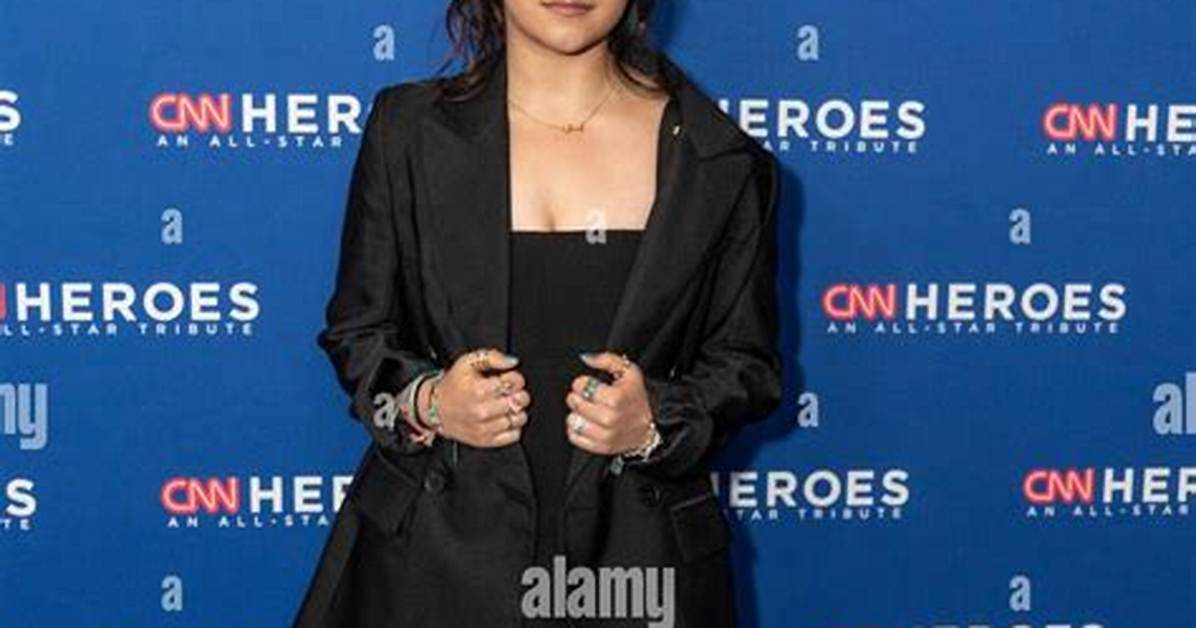 Cnn Heroes 2022: Photos of Iman Vellani, Aubrey Plaza & More on the Red Carpet