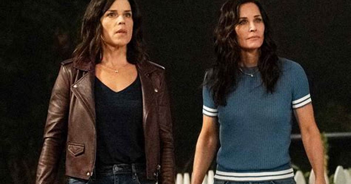 Courteney Cox Seen in ‘Scream 6’S First Photos – Hollywood Life
