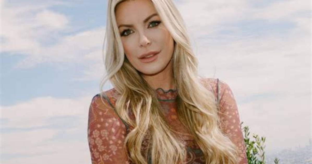 Crystal Hefner Reveals ‘Everything Was Moldy’ in the Playboy Mansion: It ‘Felt Rundown & Gross’