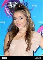 Danielle Cohn Parties with a Live Tiger & More Big Cats in Fun New Music Video ‘Do It Better’