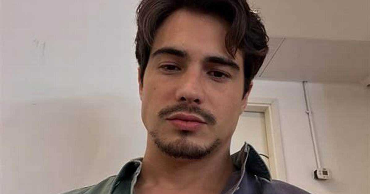 Danilo Mesquita Height, Instagram, Gay, Age, Wiki, Biography, Girlfriend