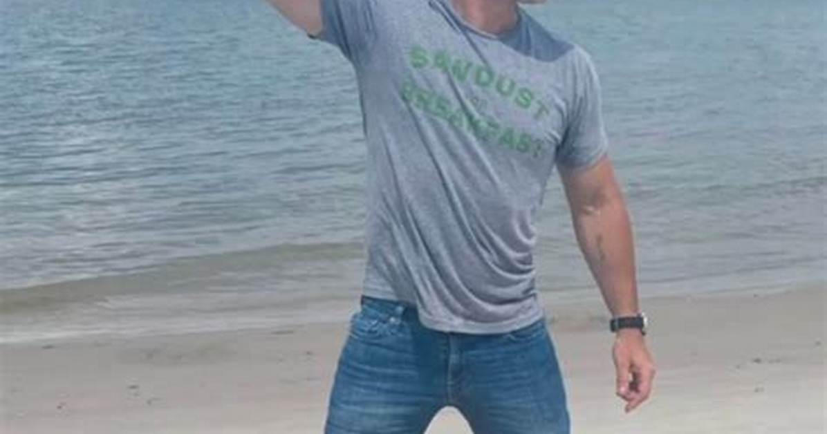 Darren Keefe Bio, Age, Family, Married, Dancing Carpenter, Hgtv, Net Worth