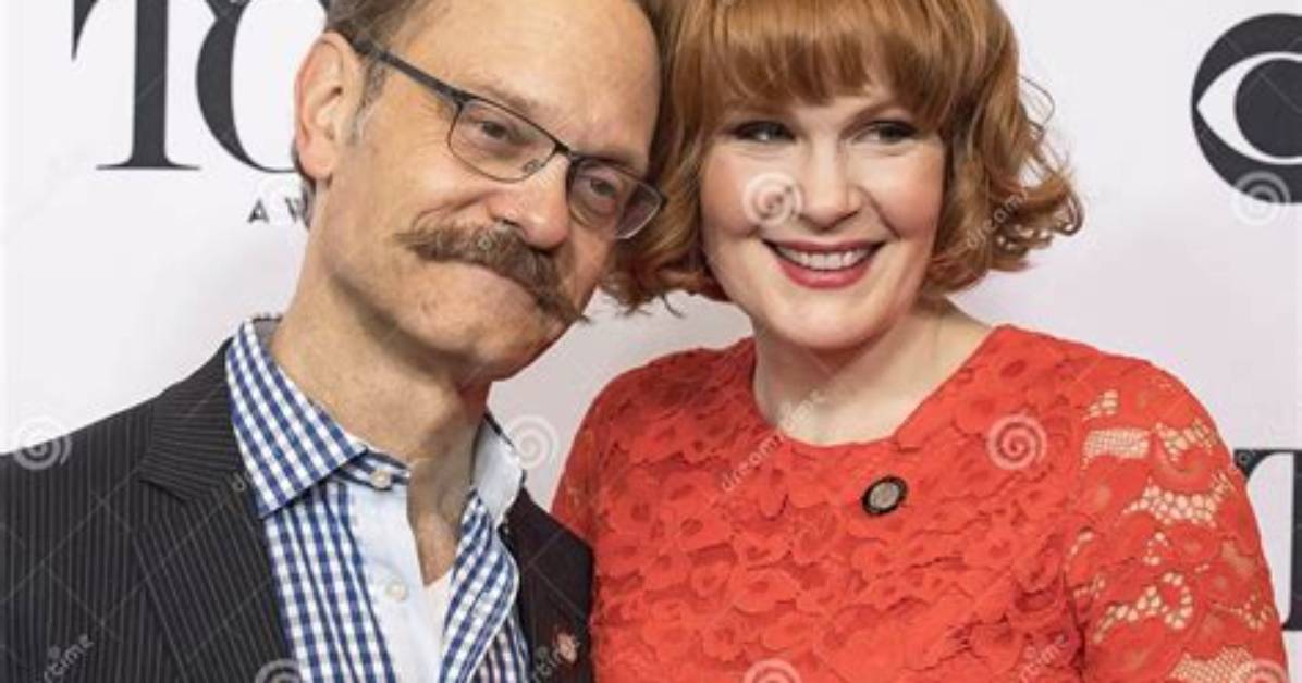 David Hyde Pierce: Wife, Net Worth, Tattoos, Smoking & Body Facts