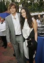 Demi Moore Cozies up to New Boyfriend Daniel Humm at French Open: Photo