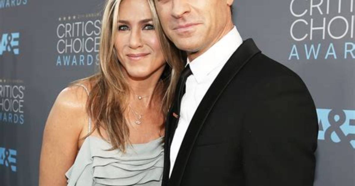 Did Jennifer Aniston & Justin Theroux Have a Farewell Vacation Before Split Like She Did with Brad?