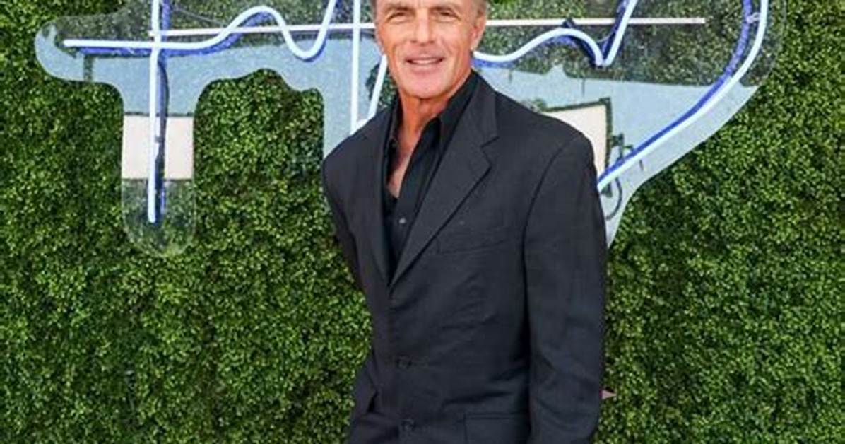 Doug Flutie’s Net Worth, Age, Height, Weight, Wife, Kids, Bio-Wiki