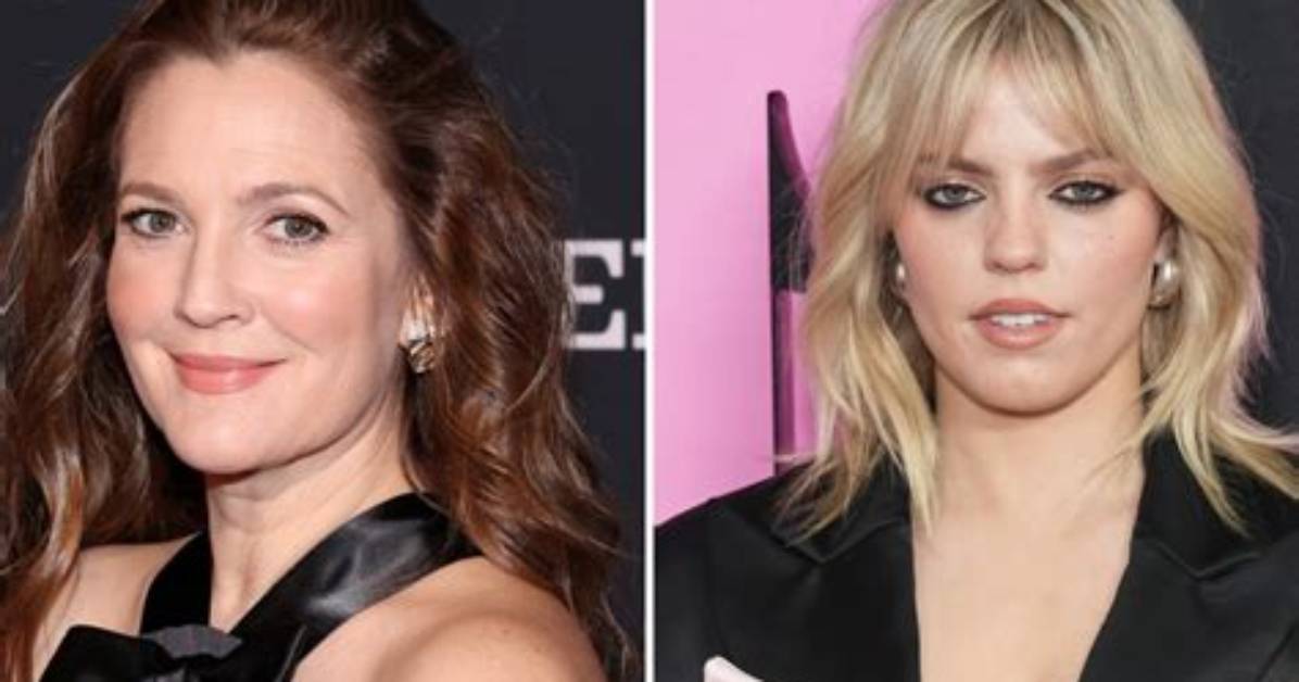 Drew Barrymore Rene%C3%A9 Rapp Flee the Stage 150. Jpg