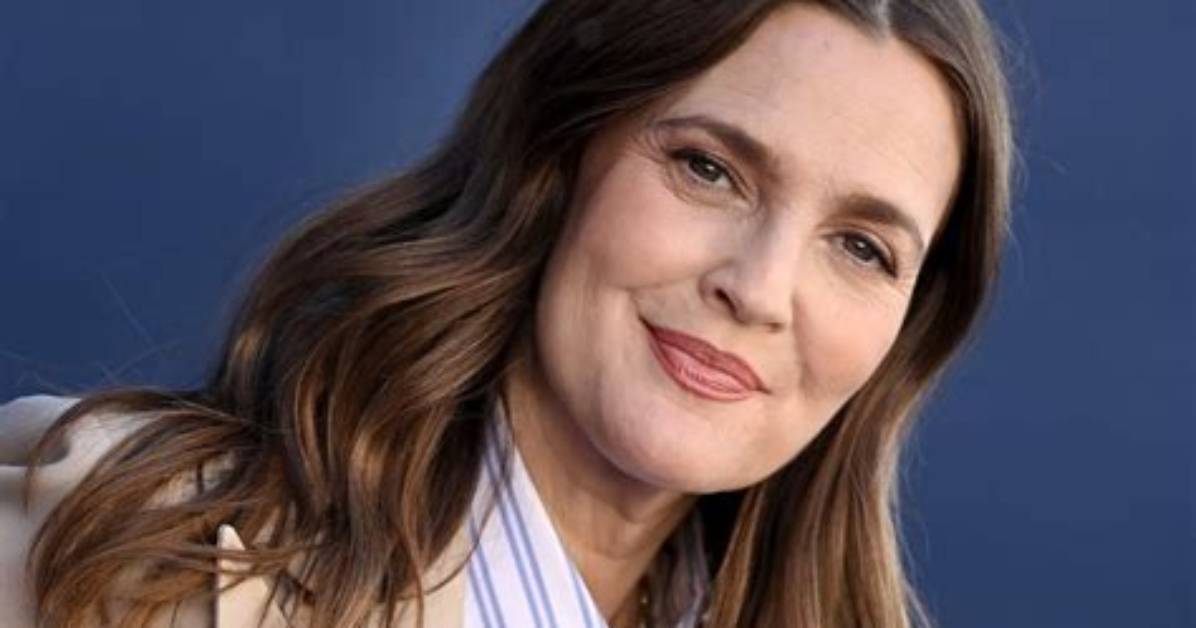 Drew Barrymore Shares Stunning New Makeup-Free Selfie: a ‘Raw & Calm’ Moment — Photo