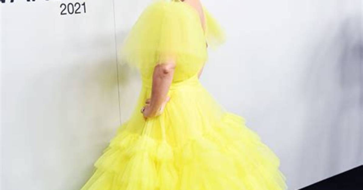 Drew Barrymore Shines Bright in Yellow Princess Dress at Cfda Awards — Photos