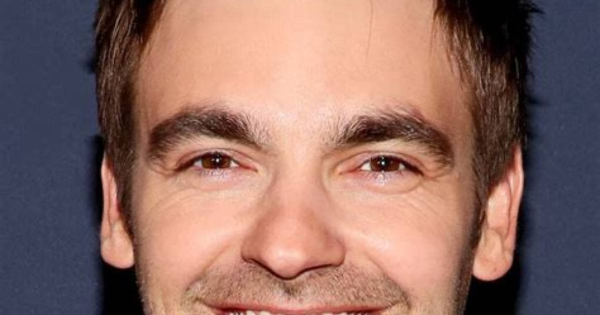 Drew Tarver Bio, Age, Height, Education, Parents, Siblings, Dating, Films, Tv Shows and Net Worth