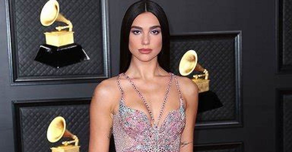 Dua Lipa Rocks Pink Net Dress in Melbourne: Photos – Hollywood Life