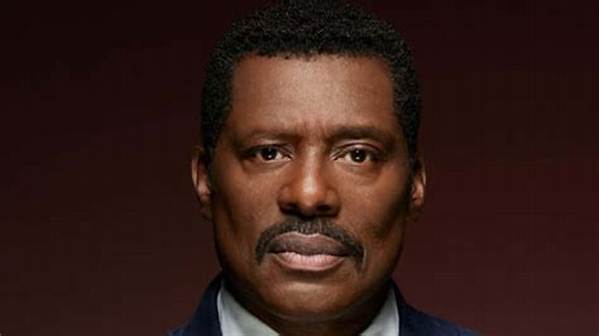 Eamonn Walker
