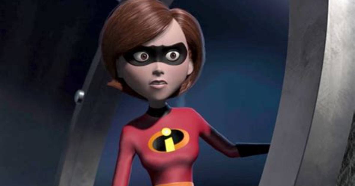 Elastigirl’s Face Falls off During Disney Meet & Greet — Video – Hollywood Life