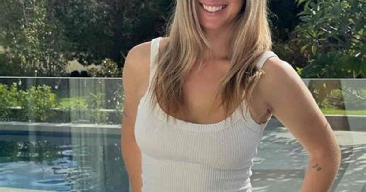 Ella Craig Bio, Wiki, Age, Height, Boyfriend, Family, Model, Actress, Movies, and Net Worth