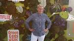 Ellen Degeneres Cries as She Walks onto Talk Show Stage for Final Time: Watch