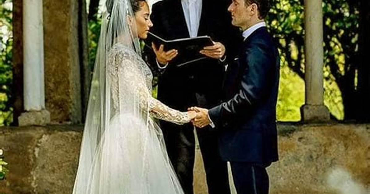 Emily Compagno | Married | Husband