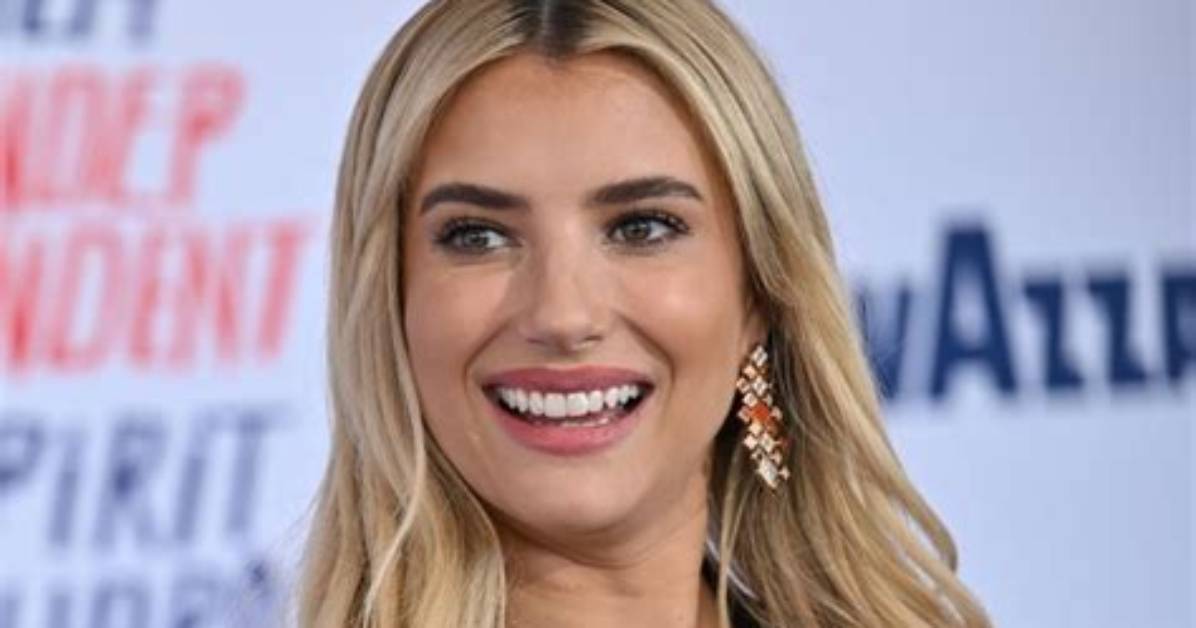 Emma Roberts Loves This Lip Treatment for Chapped Lips – Hollywood Life