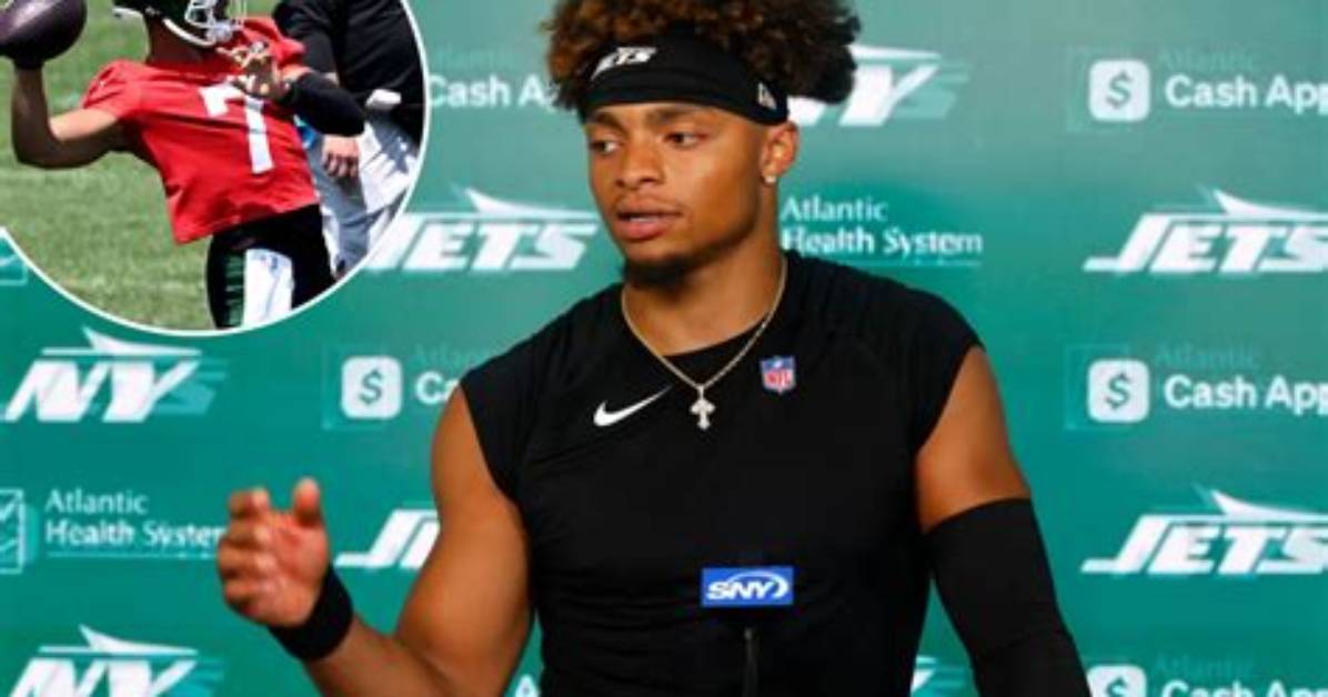 Exploring the Siblinghood of Justin Fields: Does He Have Any?