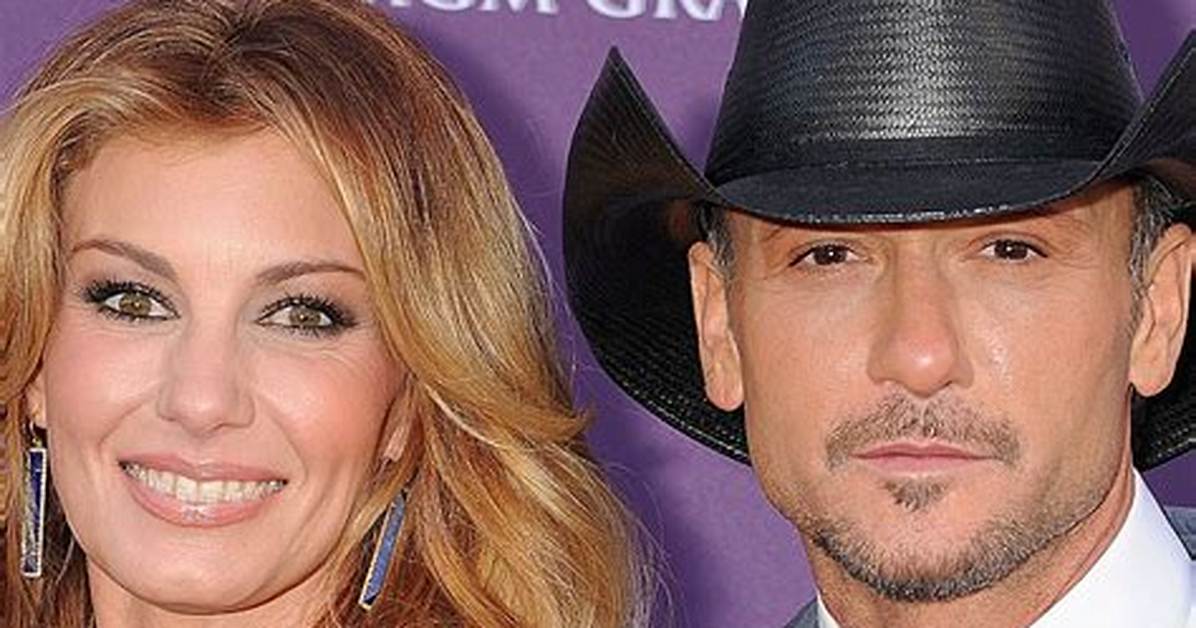 Faith Hill & Tim Mcgraw Have Dinner with Daughters Maggie, & Audrey – Hollywood Life