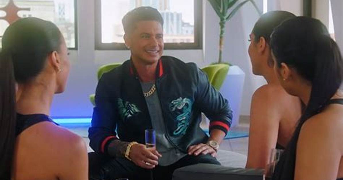 ‘Game of Clones’ Preview: Pauly D Meets 7 Megan Fox Look-Alikes as He Seeks out His Dream Woman