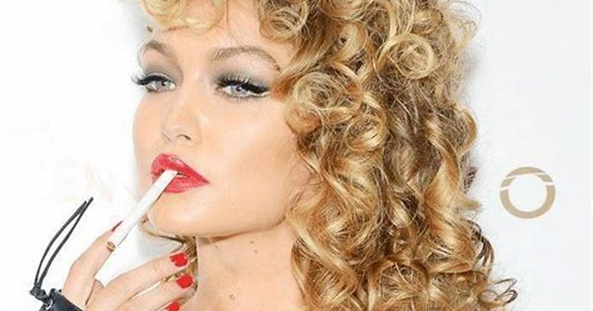 Gigi Hadid’s Curly Hair — Copy Her Victoria’s Secret Waves – Hollywood Life
