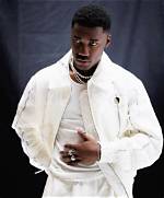 Giveon Sparks Gay Rumors: Is He Married or Single? His Real Name Exposed
