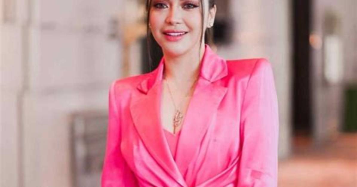 Glenda Dela Cruz