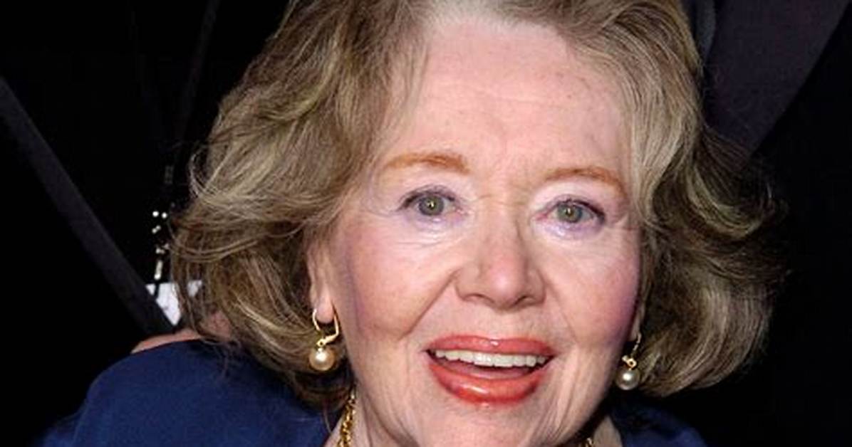 Glynis Johns Health 2024: Did She Died of Cancer?