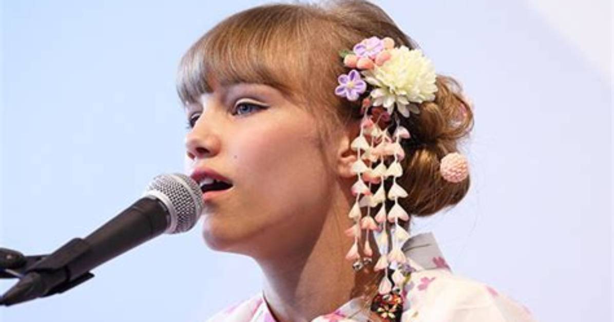 Grace Vanderwaal Celebrity Profile – Hollywood Life