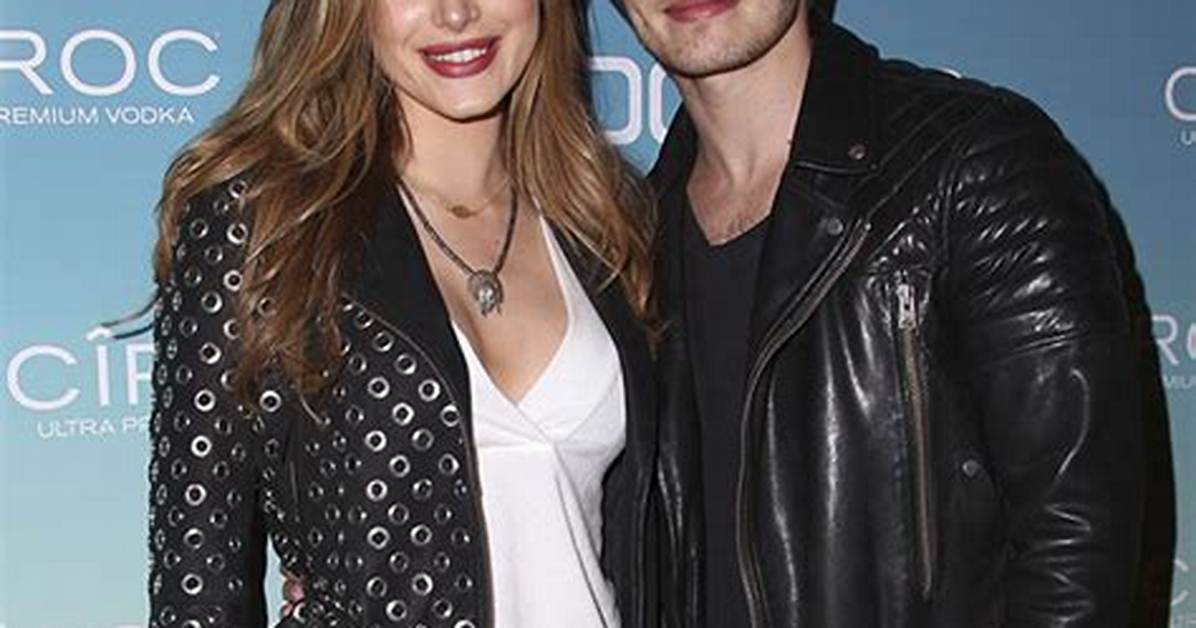 Gregg Sulkin & Bella Thorne Reuniting? He’s Open to Getting Back Together – Hollywood Life