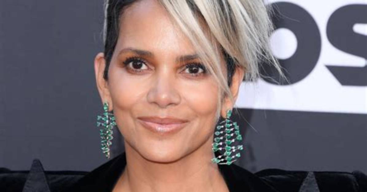 Halle Berry, 54, Shows Fresh Blonde Highlights in Sexy New Selfie: ‘Self Love Is Never Selfish’