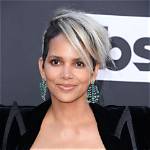 Halle Berry, 54, Shows Fresh Blonde Highlights in Sexy New Selfie: ‘Self Love Is Never Selfish’