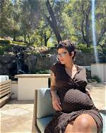 Halsey Cradles Her Baby Bump During Date with Bf Alev Aydin in First Pic Together Since Pregnancy News