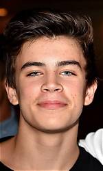 Hayes Grier Celebrity Profile – Hollywood Life