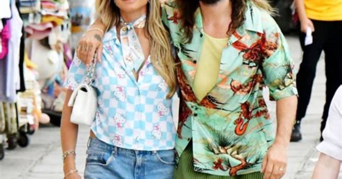Heidi Klum Licks Husband Tom Kaulitz’s Face as They Cuddle in Bed Together — Watch