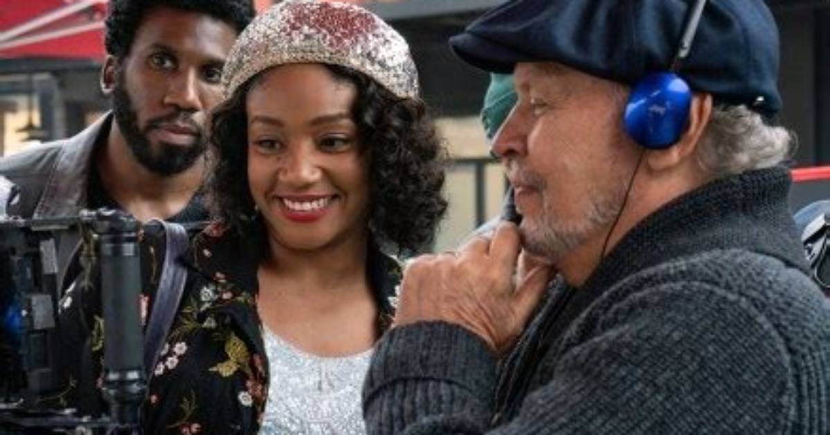 ‘Here Today’ Scene Stealer Audrey Hsieh Was ‘Really Honored’ to Tackle Billy Crystal’s Jokes