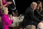 Hillary Clinton & Donald Trump Awkward Dinner — Pics