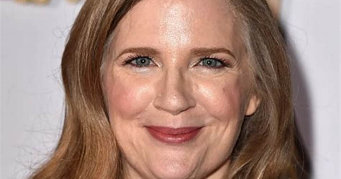 How Much Money Does Suzanne Bass Make? Latest Suzanne Bass Net Worth Income Salary