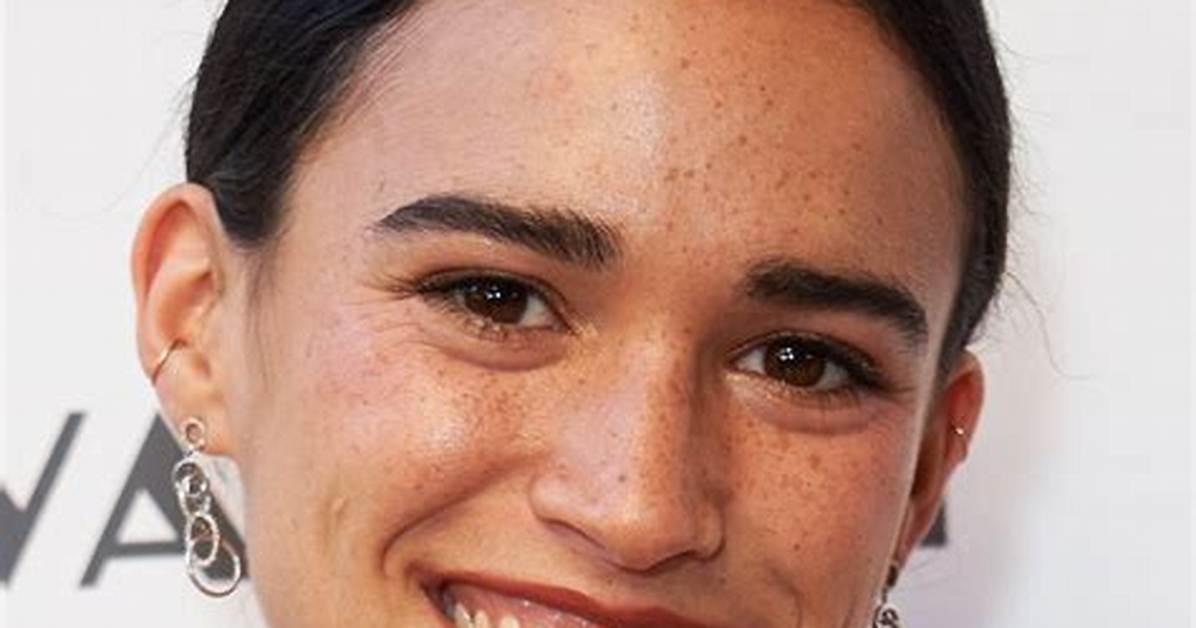 How Old Is Actress Emma Pasarow from Along the Ride? a Look at Her Personal Life