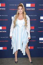 How She Dropped 60 Lbs. After Childbirth – Hollywood Life