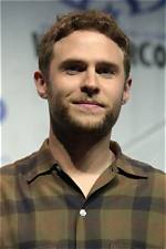 Iain De Caestecker Height, Wiki, Biography, Weight, Net Worth, Age, Who, Instagram
