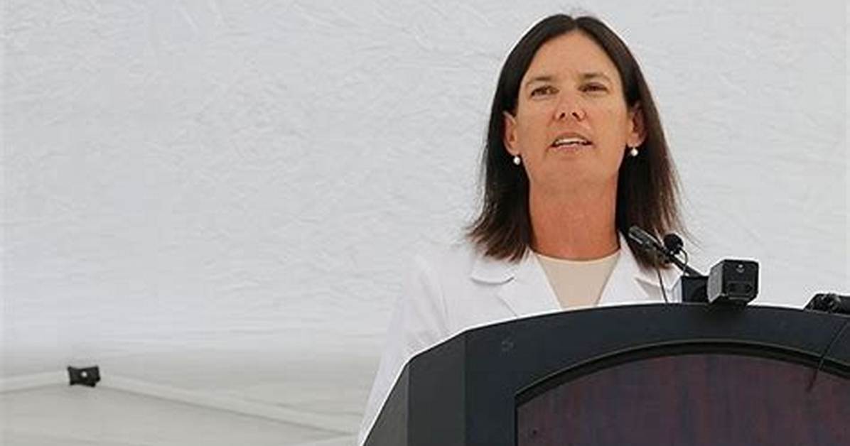 Idaho Doctor Fears Pregnant Women Will Die After State’s Abortion Ban – Hollywood Life