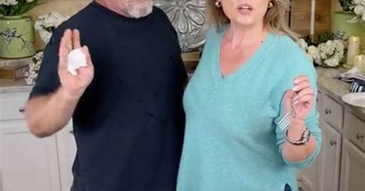 Is Lisa Robertson Married? Everything to About Actress’ Age, Family, Facebook and Instagram