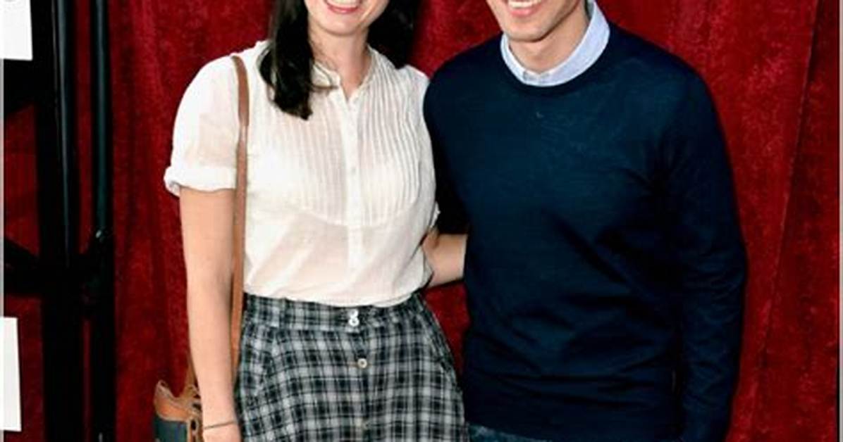 Is Nathan Fielder Married to a Wife Now? Why Did He Divorce Ex-Wife Sarah? ·