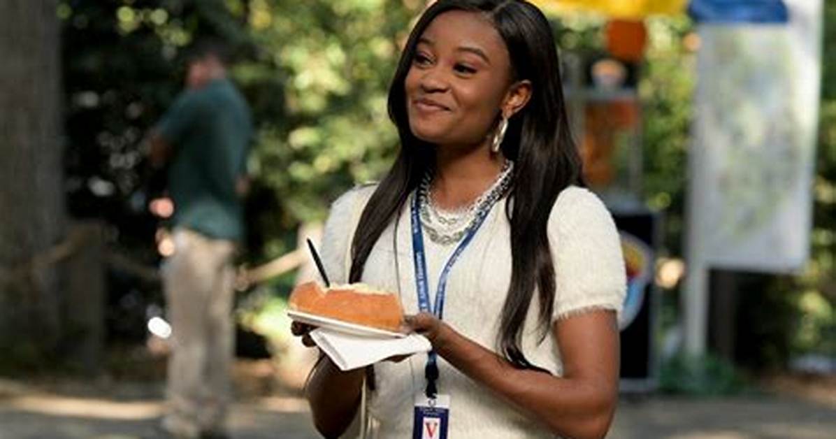 Iyana Halley — Photos of the ‘Abbott Elementary’ Star – Hollywood Life