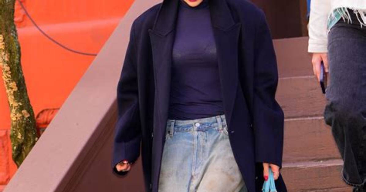 J. Lo Rocks Jeans as She Holds Hands with Ben Affleck Picking up Samuel, 10, from School: Photos