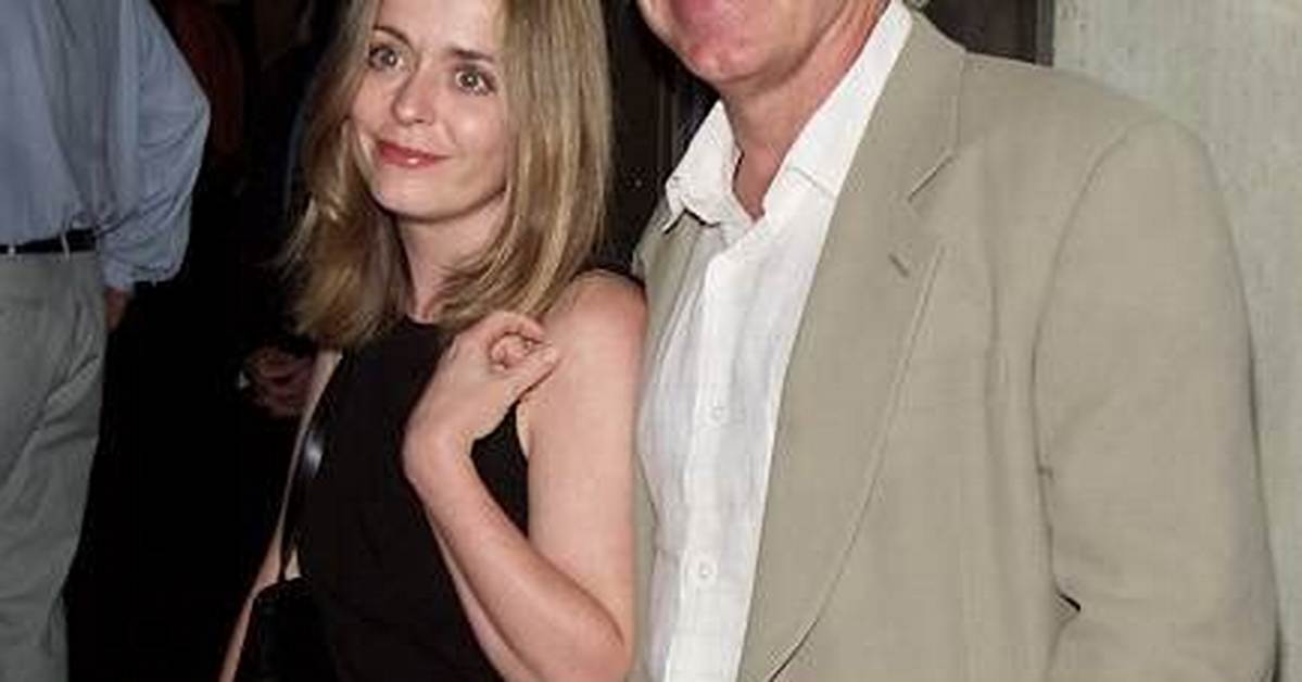 Jan De Bont Wife: Who Is Trish Reeves?